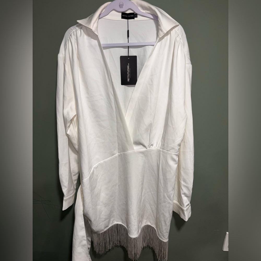 PRETTYLITTLETHING WOMENS WHITE DRESS NWT